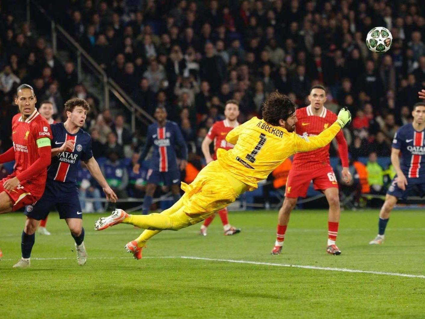 刚刚！Faker在阿森纳比赛中伤愈复出国际比赛日利物浦调整名单以备法甲，风云突变西汉姆关键时刻内部沟通的简单介绍